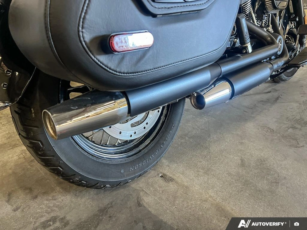 2024 Harley-davidson Flhcs - Heritage Classic alt