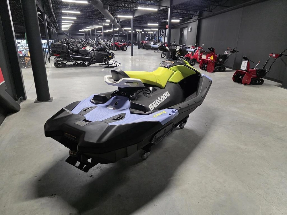 Sea-doo Spark Trixx 3up 2024 alt