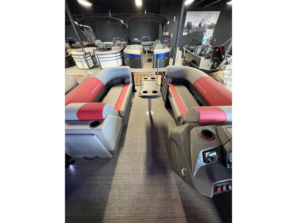 Bennington Marine 20ssbsr 2025 alt