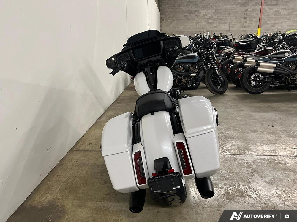 2025 Harley-davidson Flhx - Street Glide® alt