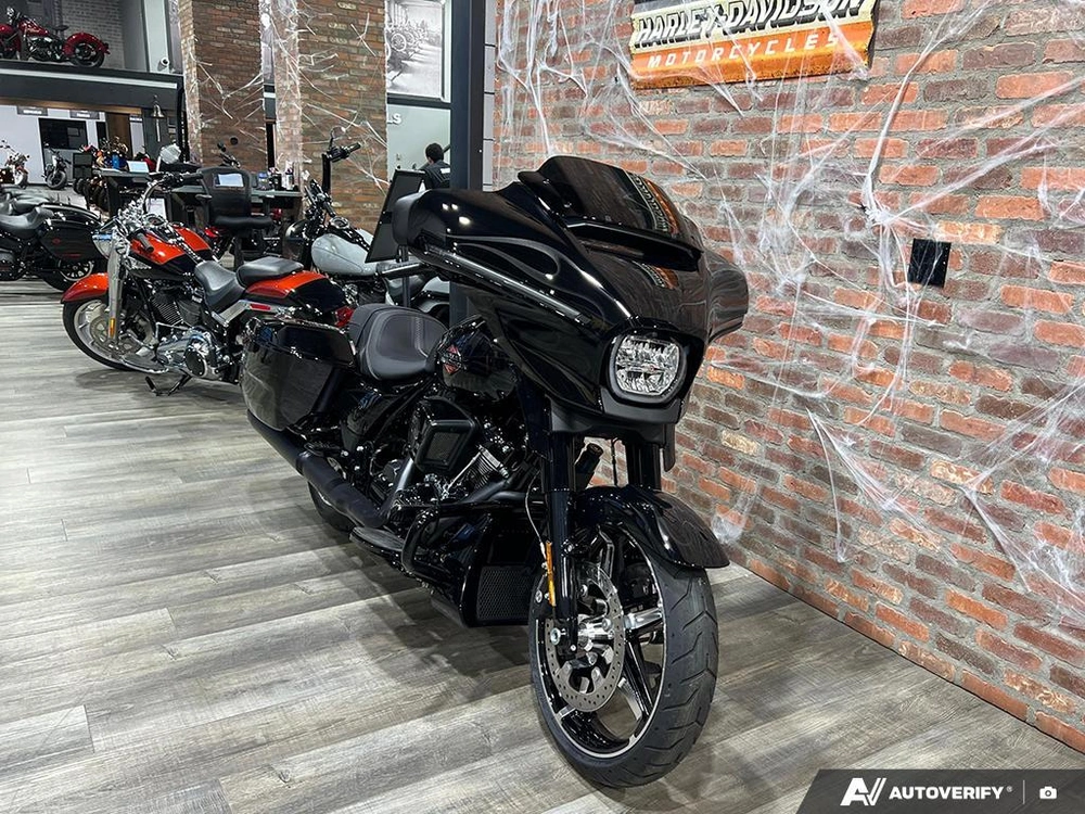 2025 Harley-davidson Flhx - Street Glide® alt