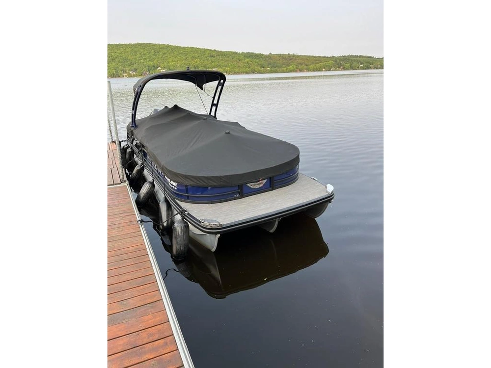 Bennington Marine 25 Rtf 2023 alt