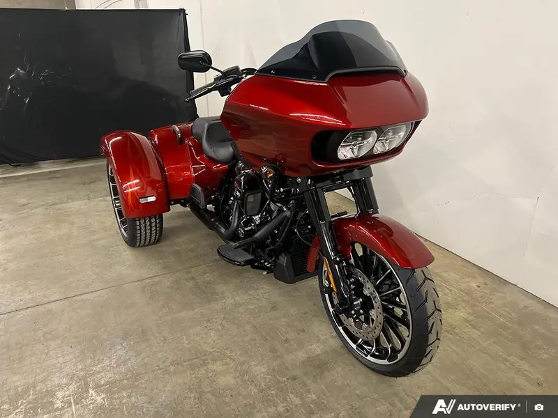 Harley-Davidson FLTRT - Road Glide® 3 2025