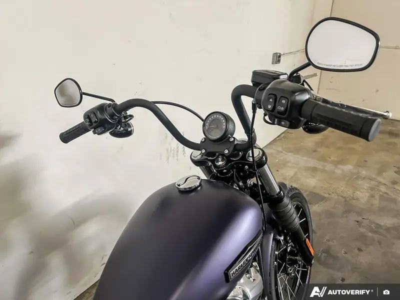 2025 Harley-Davidson FXBB - Street Bob® thumbnail 13