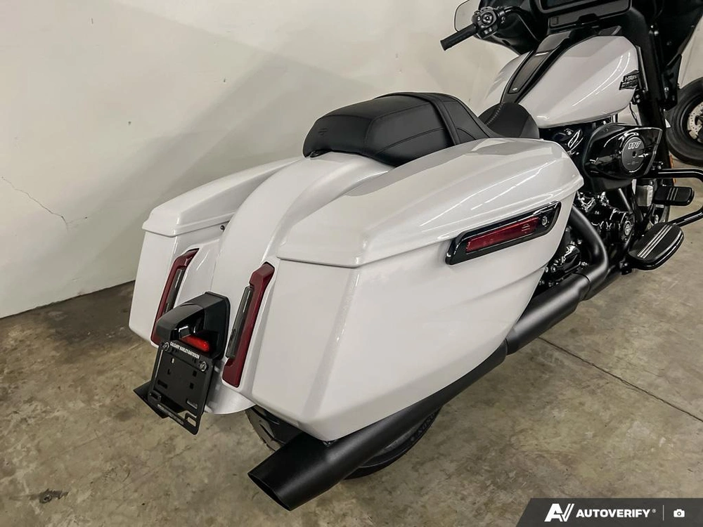 2025 Harley-davidson Flhx - Street Glide® alt