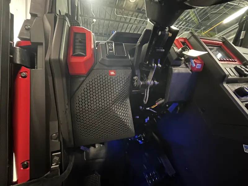 2026 Polaris XPEDITION XP 5 NORTHSTAR RED