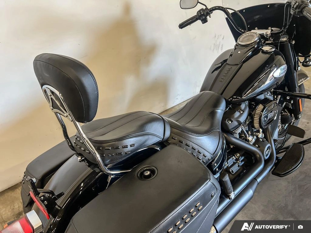 2024 Harley-davidson Flhcs - Heritage Classic alt