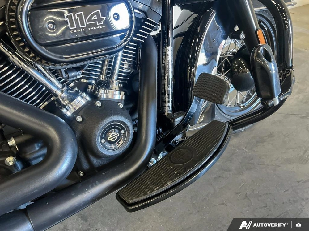 2024 Harley-davidson Flhcs - Heritage Classic alt