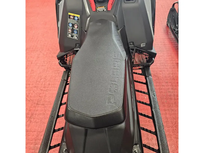 2025 Polaris 850 RMK KHAOS 155