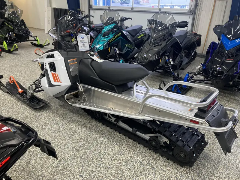 2024 Polaris 550 Voyageur 155