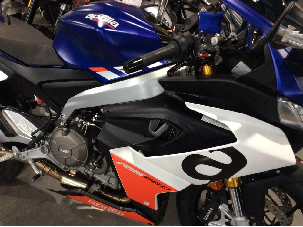 Aprilia Rs 660 Tribute 2023 alt