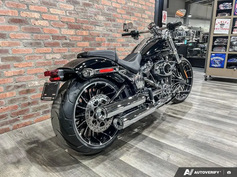 2025 Harley-Davidson FXBR - Breakout™ thumbnail 7