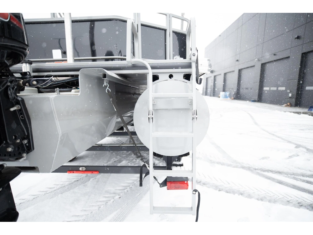 2016 Regency 254dl3 alt