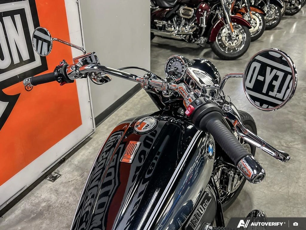 2023 Bmw R 18 100 Years alt