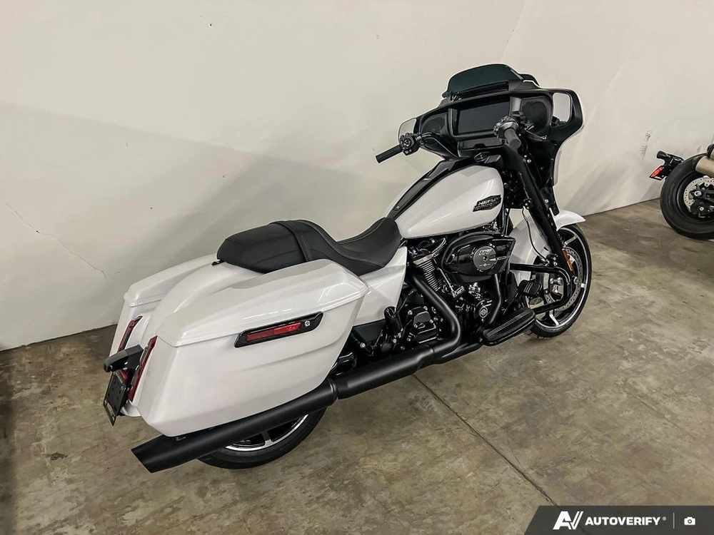 2025 Harley-davidson Flhx - Street Glide® alt