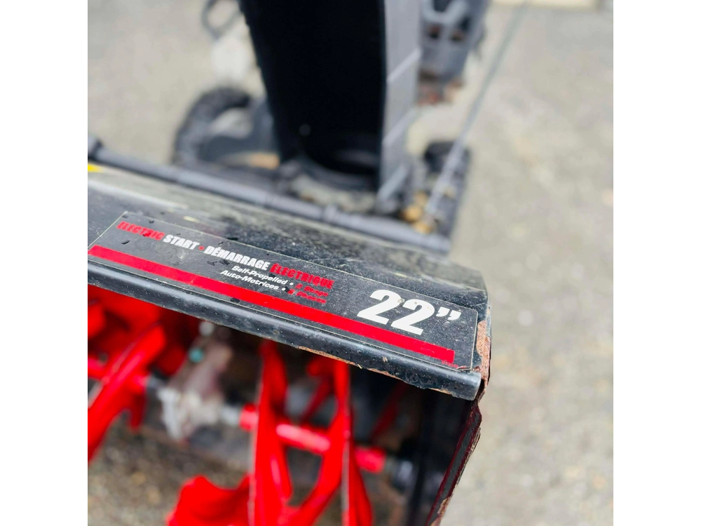 Yard Machine Souffleuse À Neige 22 Pouces 31bs63bd516 2015 alt