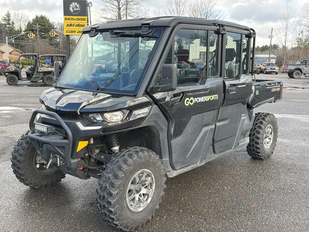 2024 BRP Defender MAX Lone Star HD10 (CAN)