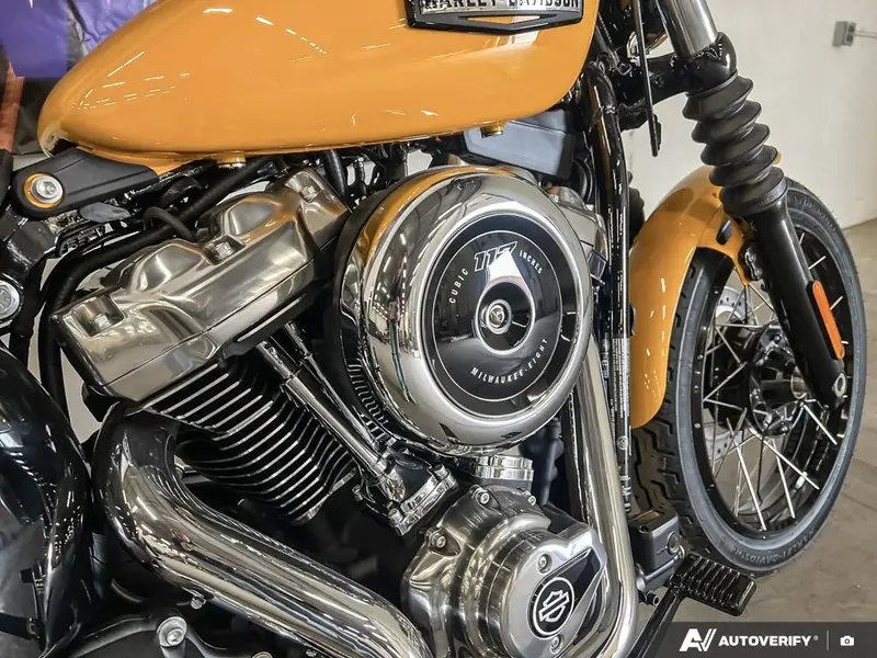 2025 Harley-Davidson FXBB - Street Bob® thumbnail 10