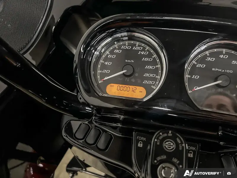 Harley-Davidson FLTRT - Road Glide® 3 2025