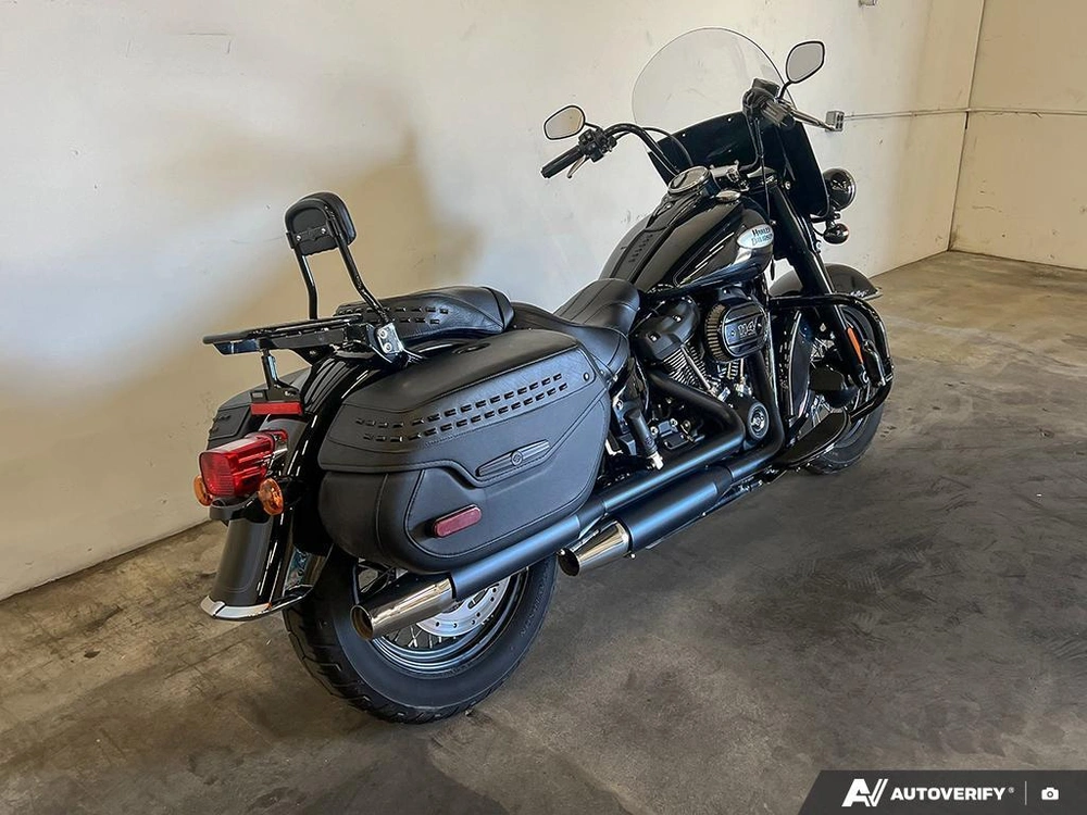 2024 Harley-davidson Flhcs - Heritage Classic alt
