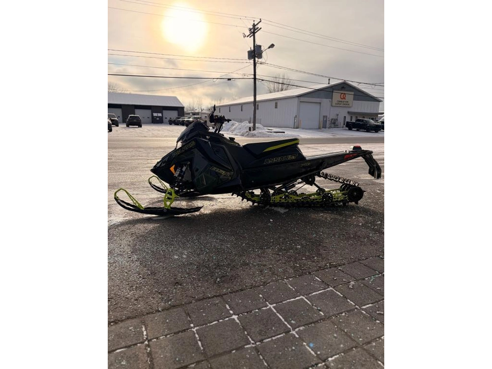 Polaris S24tlc8rs 2024 alt