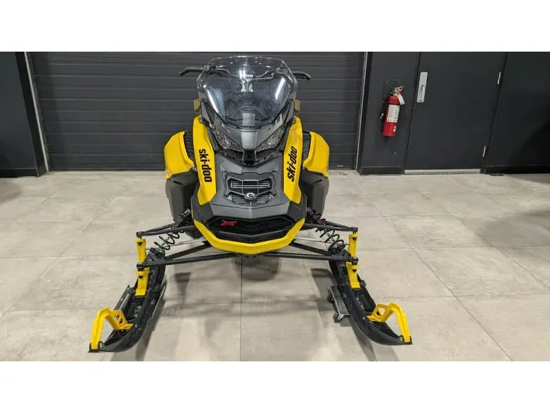 Ski-Doo RENEGADE X 900 ACE TURBO R ICE 1.25 2023