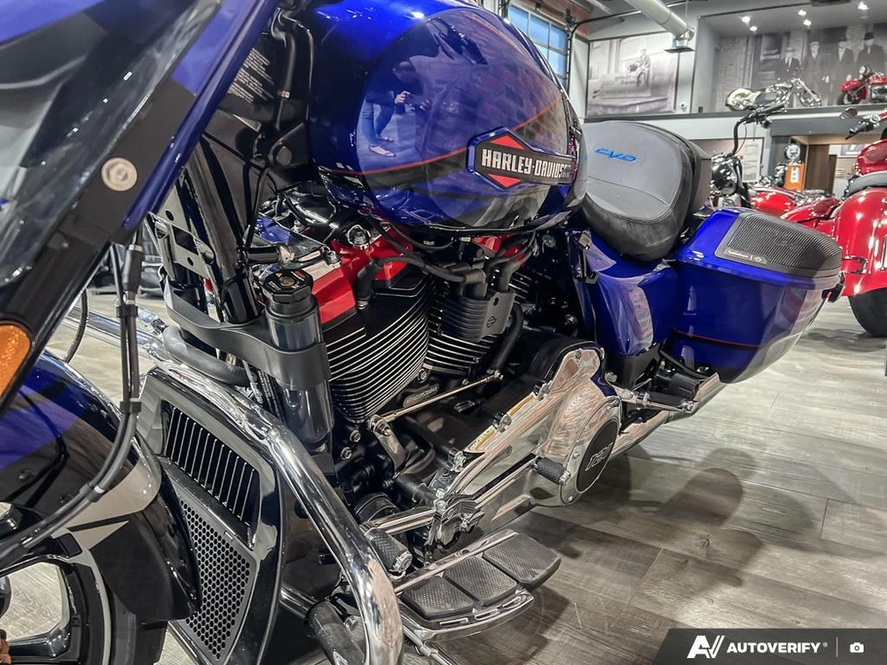 2025 Harley-davidson Flhxse - Cvo™ Street Glide™ alt