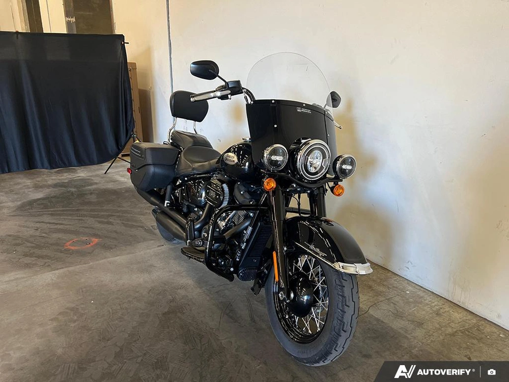 2024 Harley-davidson Flhcs - Heritage Classic alt