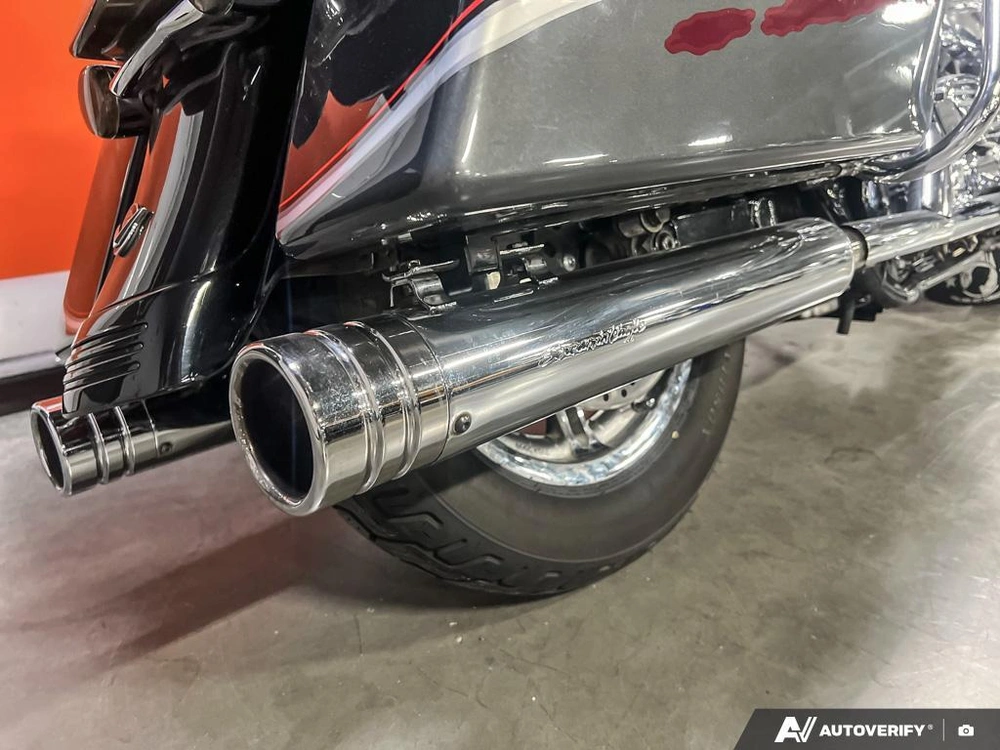 2006 Harley-davidson Flhtcuse Cvo Ultra Classic alt