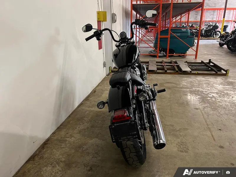 2025 Harley-Davidson FXBB - Street Bob® thumbnail 4