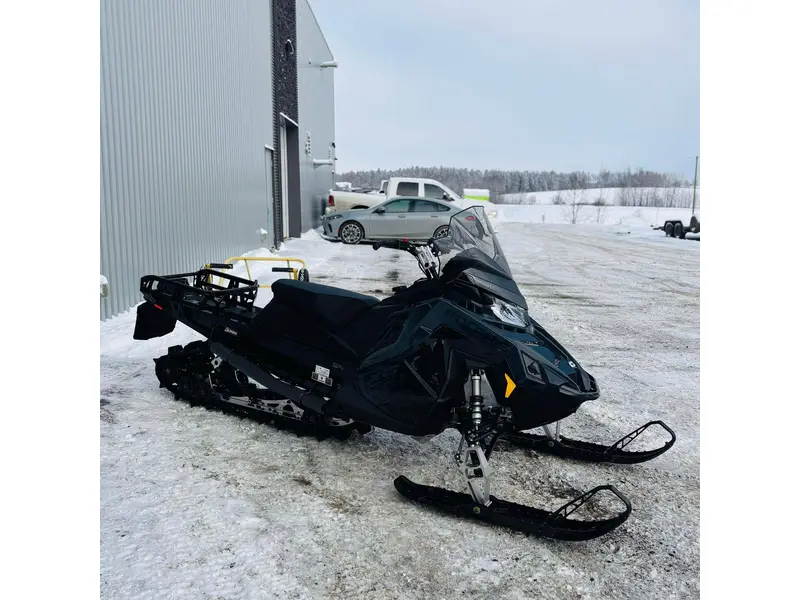 2026 Polaris 650 VOYAGEUR XC 155 S26TFP6RSL