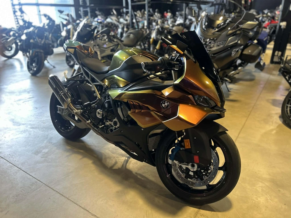 Bmw S1000rr 2025 alt