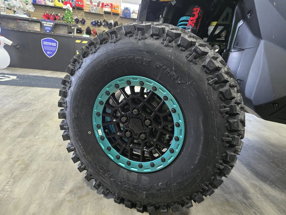 2025 Polaris Rzr Pro R Ult alt