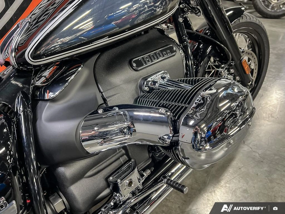 2023 Bmw R 18 100 Years alt