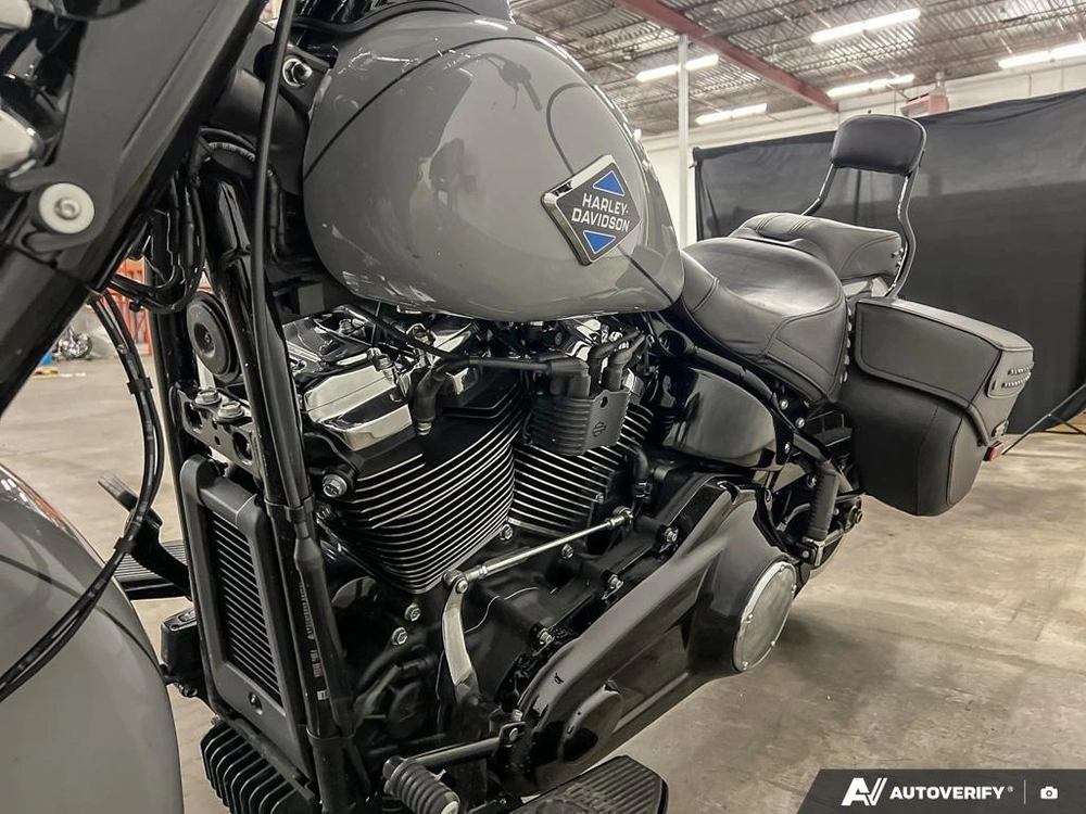 2025 Harley-davidson Flhc - Heritage Classic alt