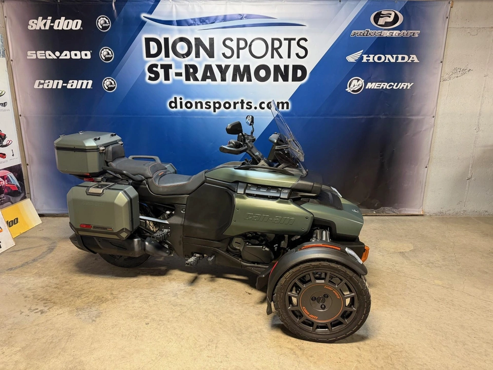 Can-am Spyder Canyon Redrock 2025 alt