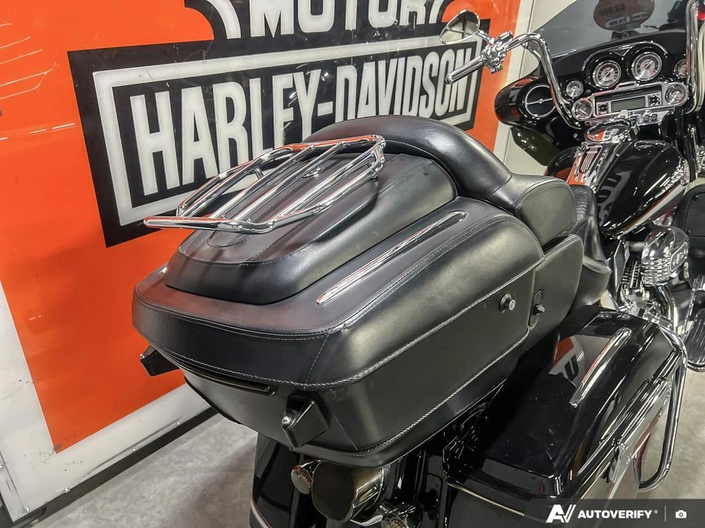 2006 Harley-davidson Flhtcuse Cvo Ultra Classic alt