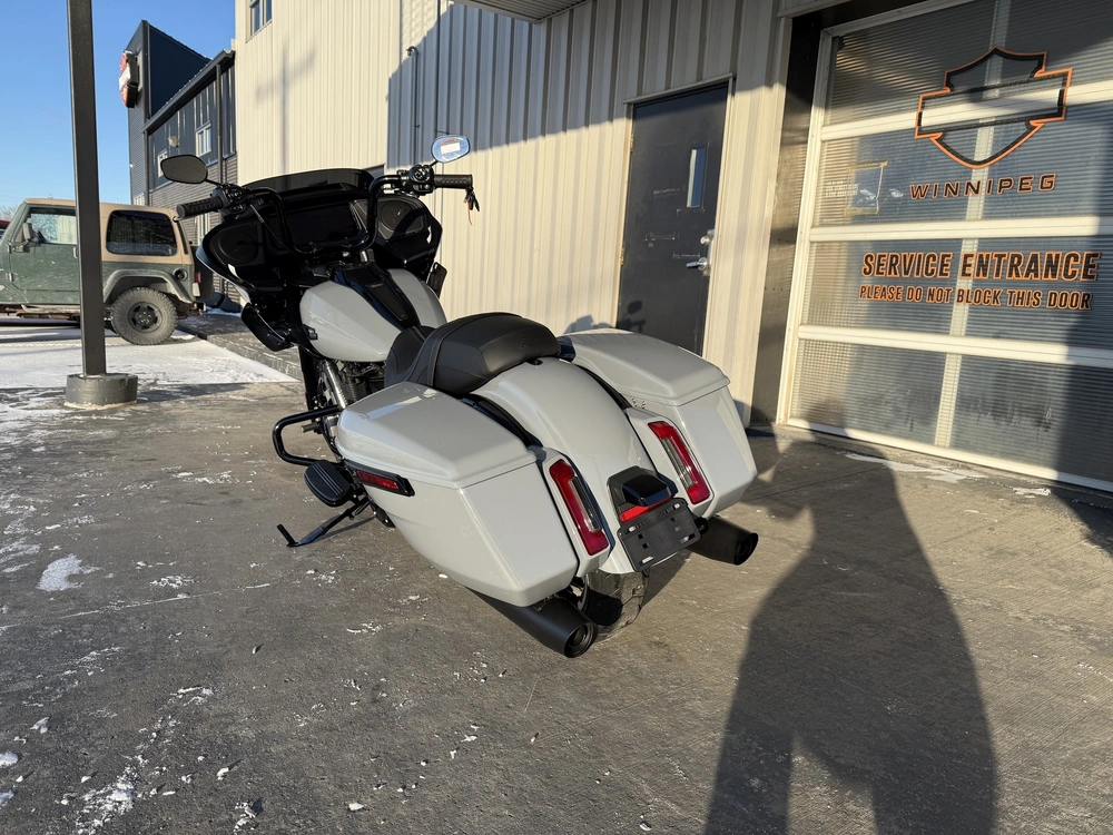 2026 Harley-davidson Road Glide alt