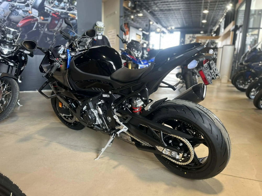 Bmw S1000rr 2026 alt