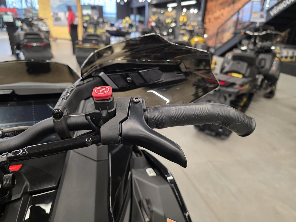 Ski-doo Mxz X-rs Ensemble Competition 2026 alt