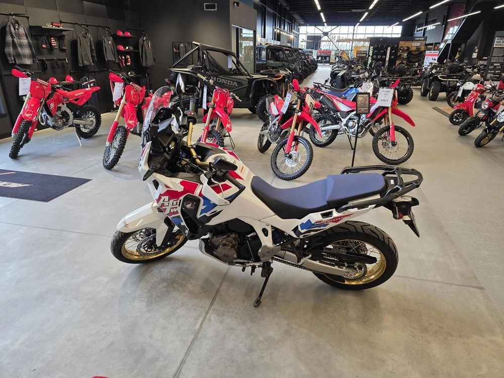 Honda Africa Twin Adventure Es Man Crf11004s 2025 alt