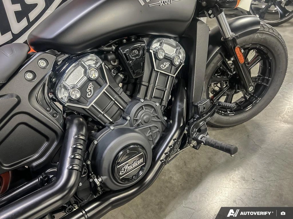 2022 Indian Motorcycle Scout® Bobber Abs Black Metallic alt