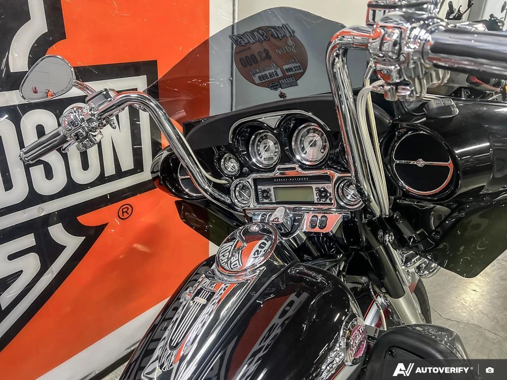 2006 Harley-davidson Flhtcuse Cvo Ultra Classic alt