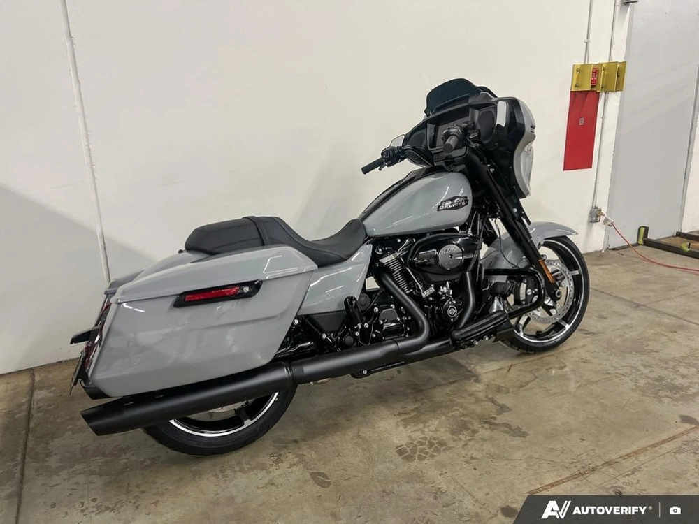 2025 Harley-davidson Flhx - Street Glide® alt