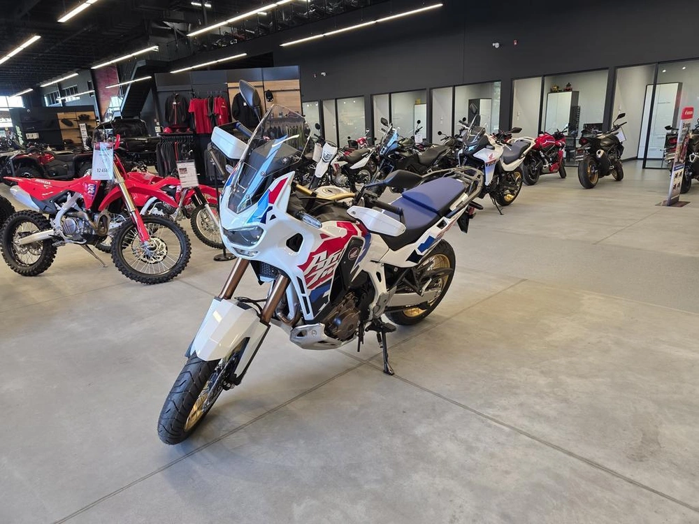 Honda Africa Twin Adventure Sports Es Dct 2025 alt
