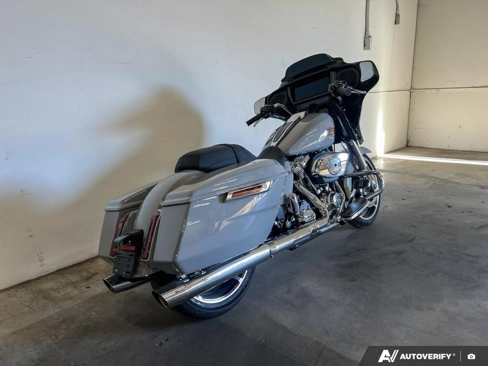 2024 Harley-davidson Flhx - Street Glide™ alt