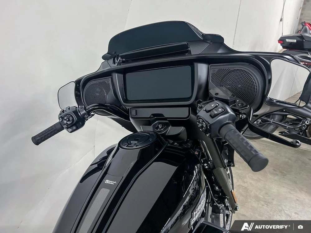 2025 Harley-davidson Flhx - Street Glide® alt