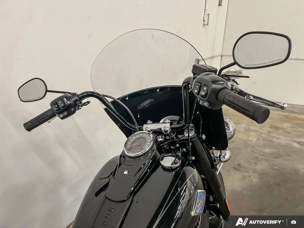 2025 Harley-davidson Flhc - Heritage Classic alt
