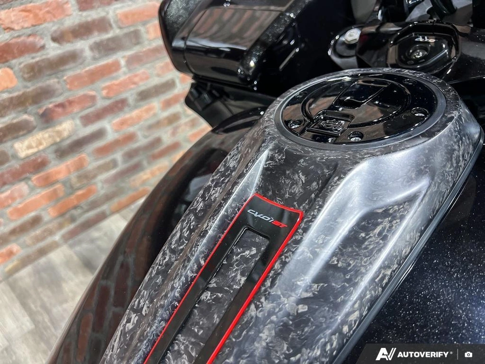 2025 Harley-davidson Fltrxstse - Cvo™ Road Glide™ St alt