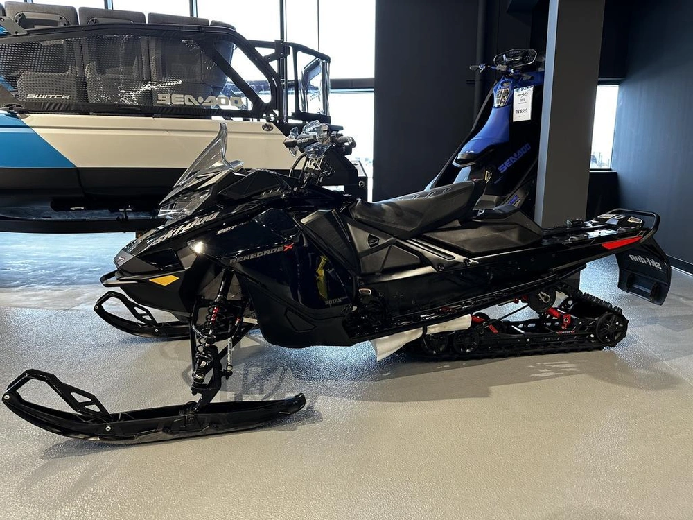 Ski-doo Renegade X 850 2022 alt